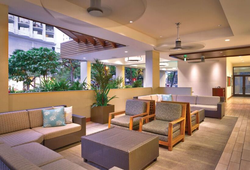 Курорт Hyatt Place Waikiki Beach