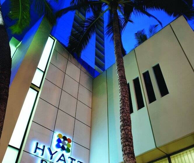 Курорт Hyatt Place Waikiki Beach