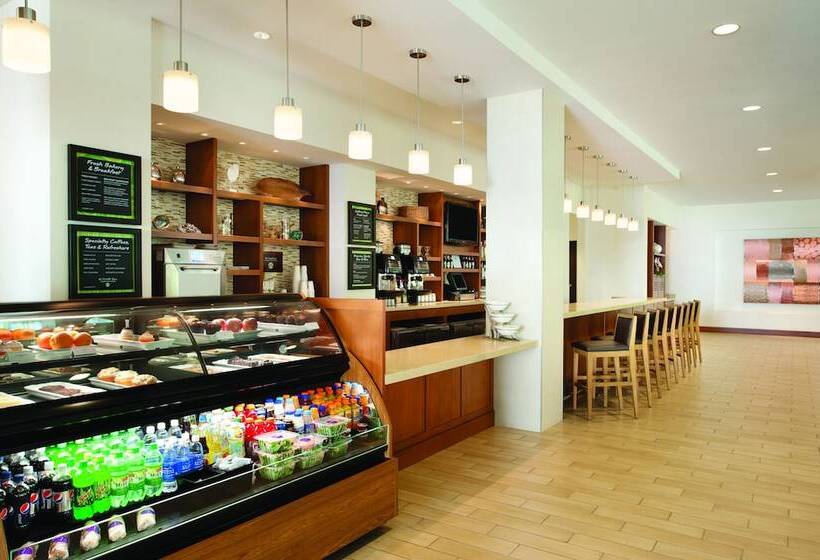 Курорт Hyatt Place Waikiki Beach