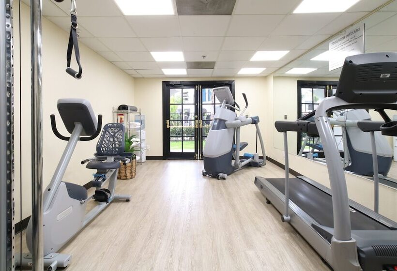 אתר נופש Oxford Suites Pismo Beach