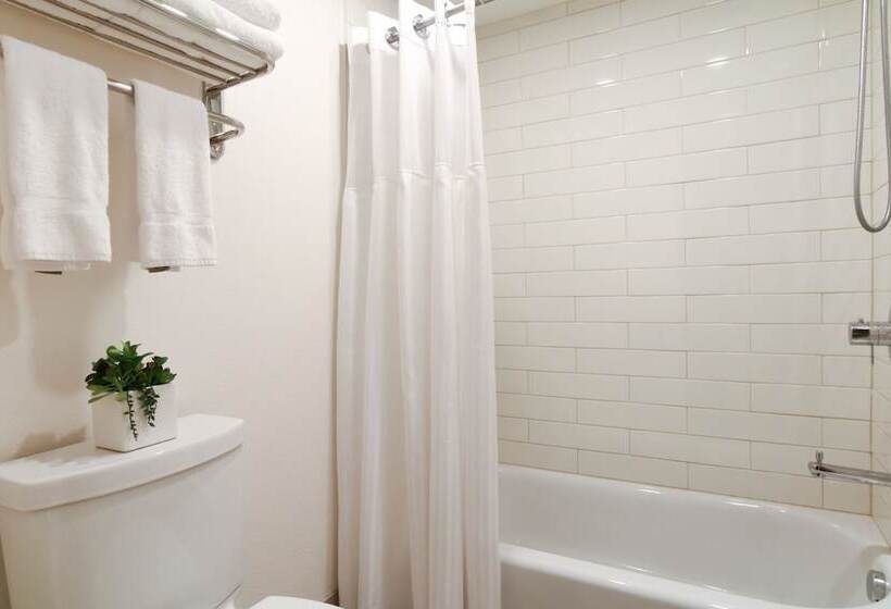 אתר נופש Oxford Suites Pismo Beach