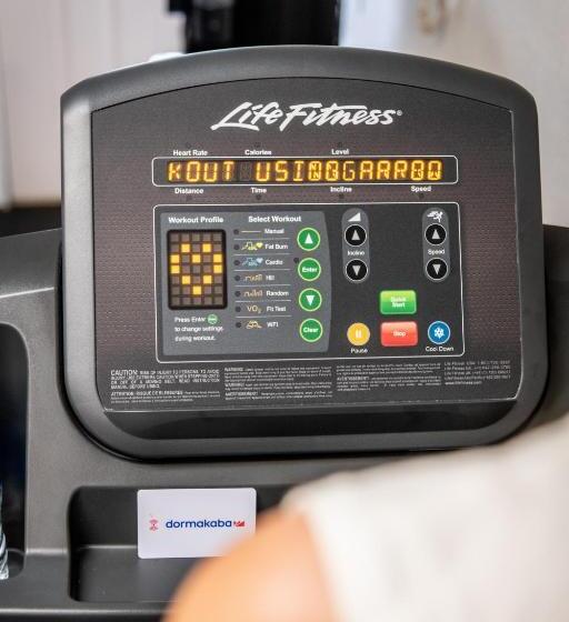 منتجع Palmera Inn And Suites