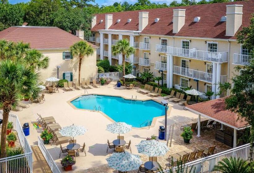 منتجع Palmera Inn And Suites