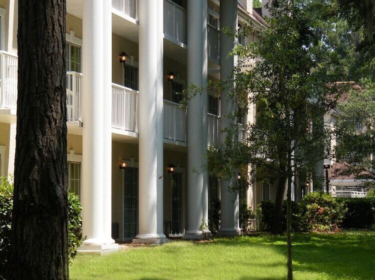 منتجع Palmera Inn And Suites