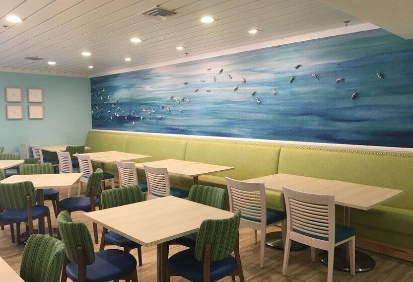 منتجع Palmera Inn And Suites