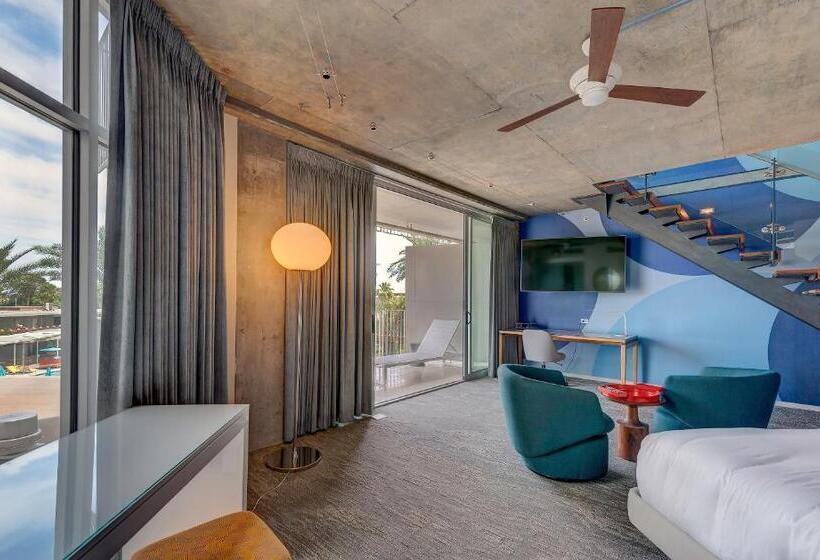 リゾートホテル Valley Ho