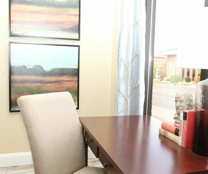 Отель Stratford Court