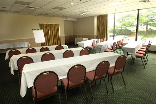 Stratford Hotel & Conference Center