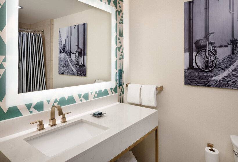 호텔 Courtyard by Marriott San Diego Downtown Little Italy