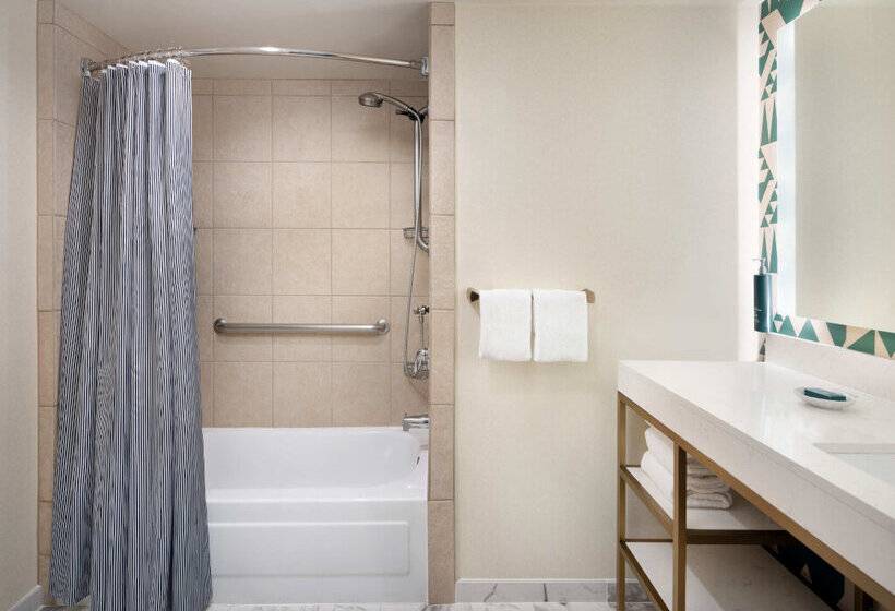 호텔 Courtyard by Marriott San Diego Downtown Little Italy