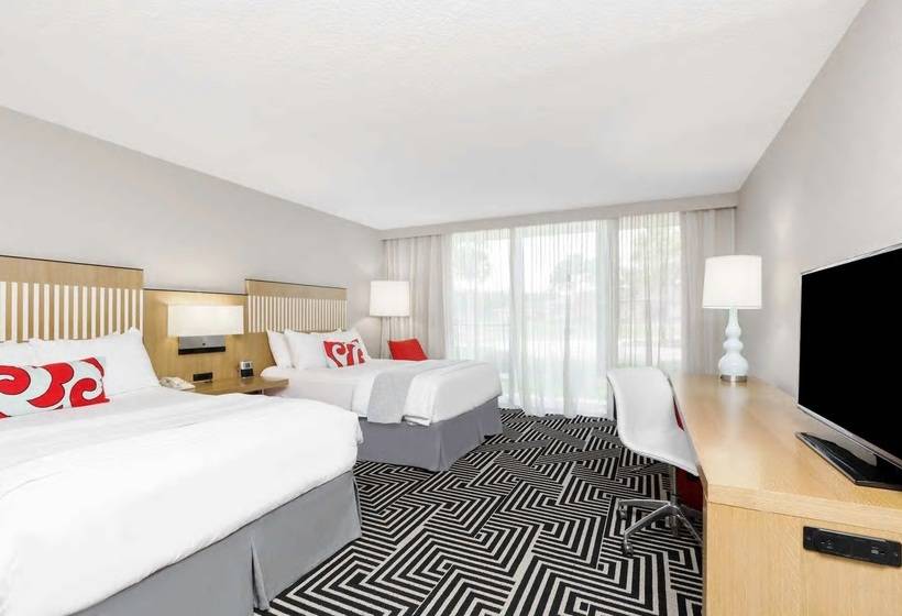 Wyndham Orlando Resort International Drive