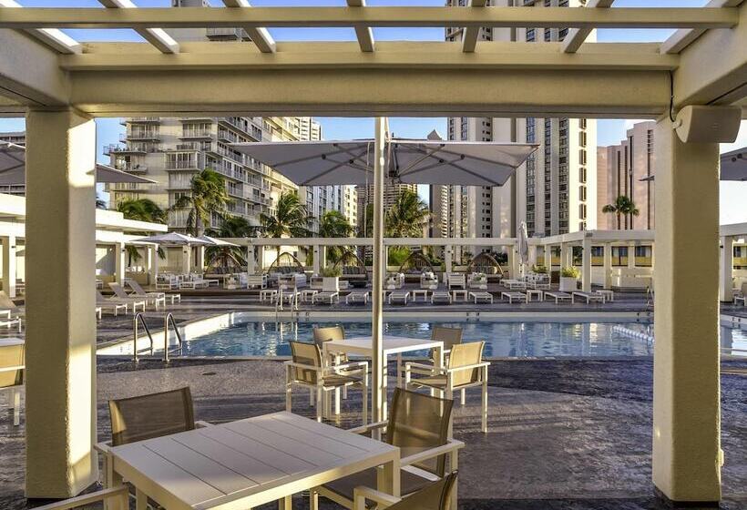 Ala Moana Hotel By Mantra