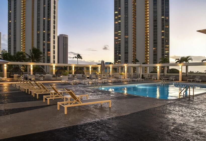 Ala Moana Hotel By Mantra