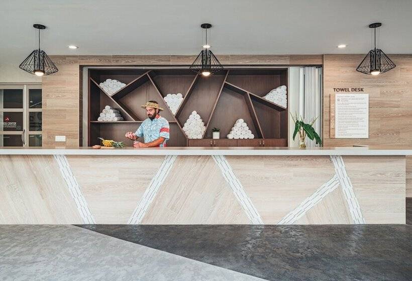 Ala Moana Hotel By Mantra