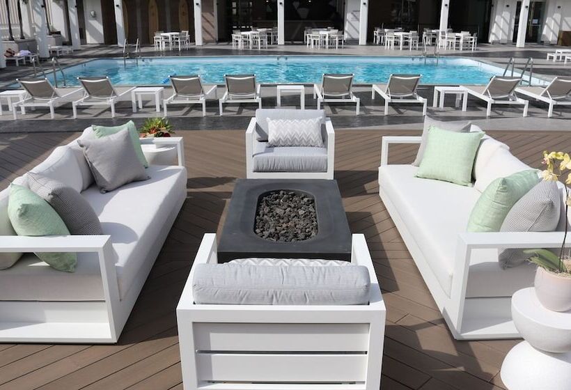 Ala Moana Hotel By Mantra