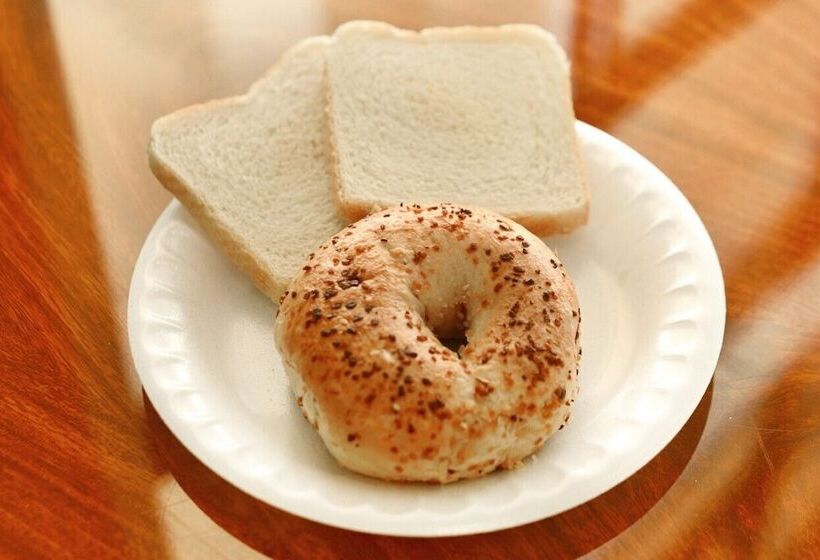 Best Price Motel & Suites