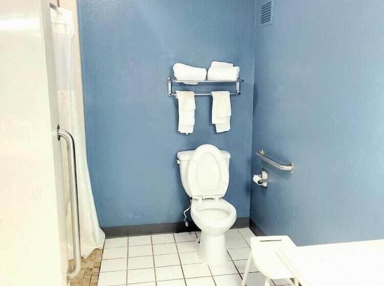 Best Price Motel & Suites