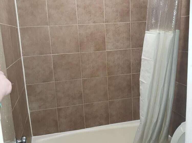 Best Price Motel & Suites