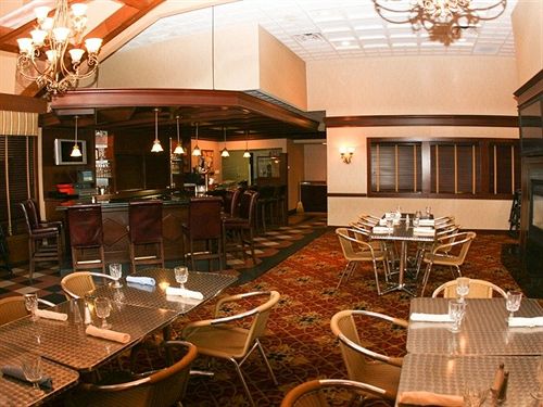 CoCo Key Water Resort - Hotel - Convention Center Waterbury