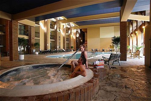 CoCo Key Water Resort - Hotel - Convention Center Waterbury