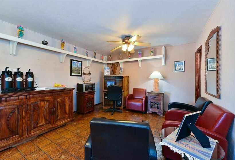 هتل Americas Best Value Inn Tucson