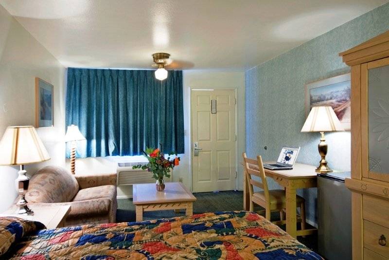 هتل Americas Best Value Inn Tucson