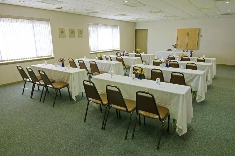 هتل Americas Best Value Inn La Crosse
