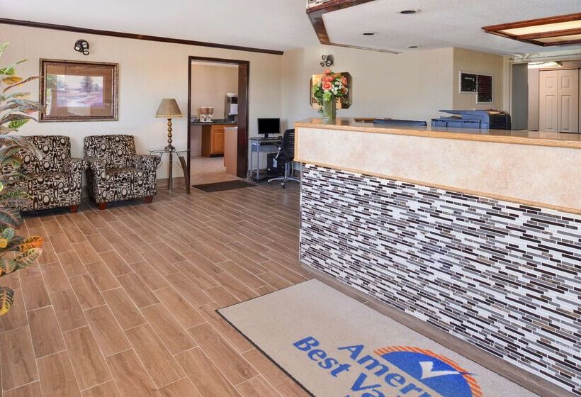 Отель Americas Best Value Inn Pittsburgh Airport