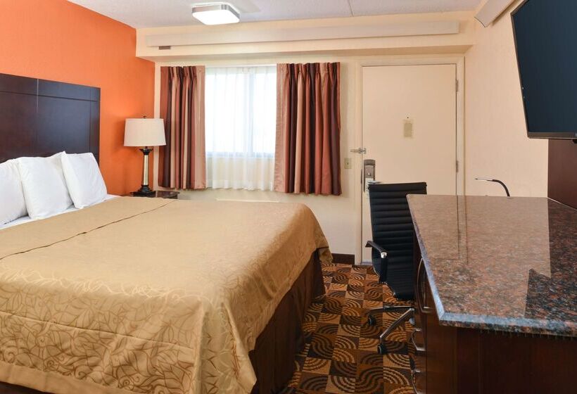 Отель Americas Best Value Inn Pittsburgh Airport