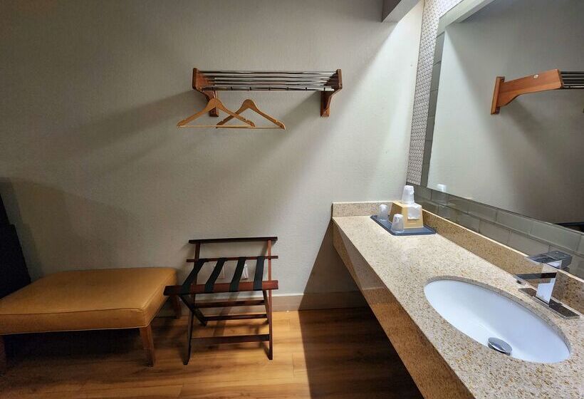 호텔 Americas Best Value Inn And Suites Little Rock