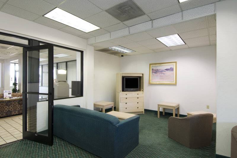 Отель Americas Best Value Inn & Suites