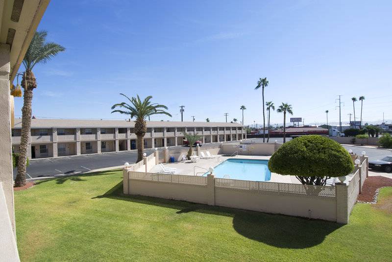 Отель Americas Best Value Inn & Suites