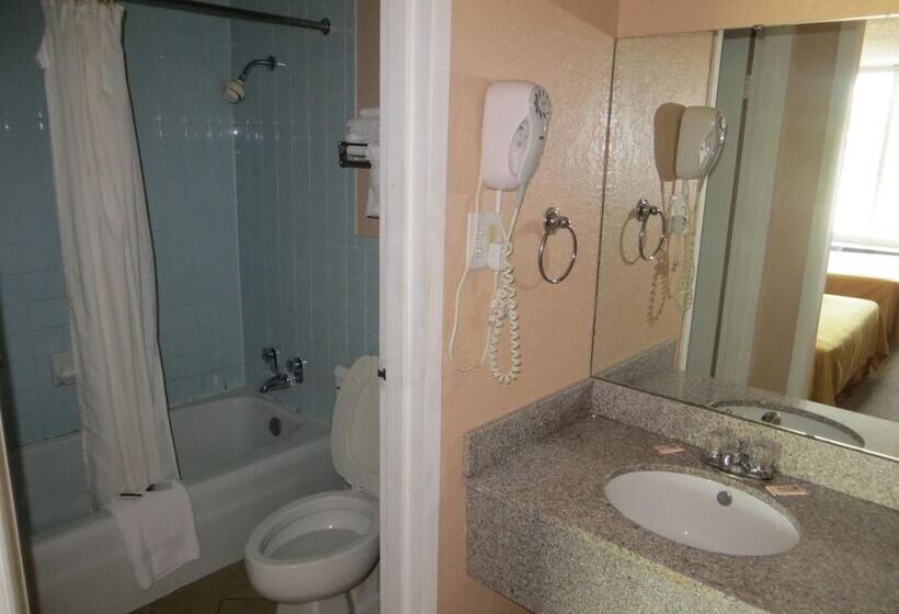 فندق Americourt Extended Stays