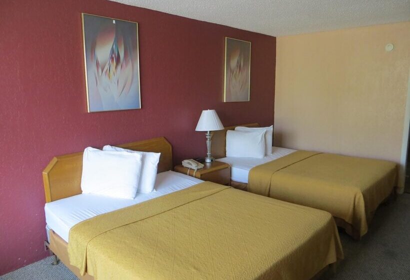 فندق Americourt Extended Stays