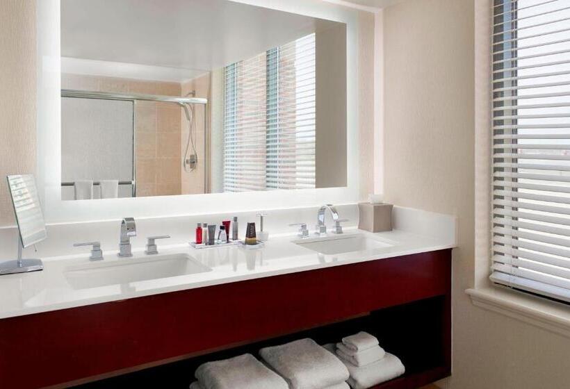 هتل Augusta Marriott At The Convention Center