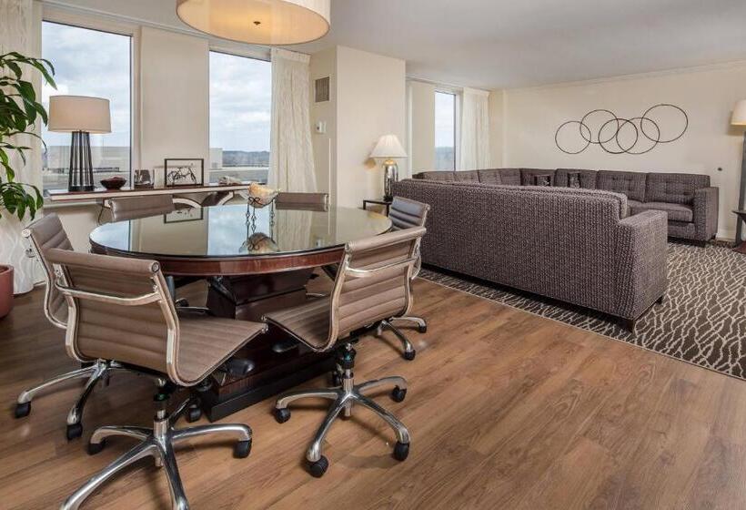 בית מלון כפרי Augusta Marriott At The Convention Center