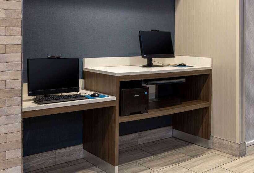 فندق Baymont By Wyndham White Plains  Elmsford