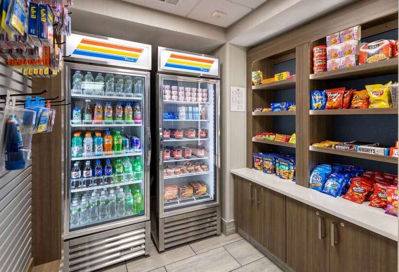 فندق Baymont By Wyndham White Plains  Elmsford