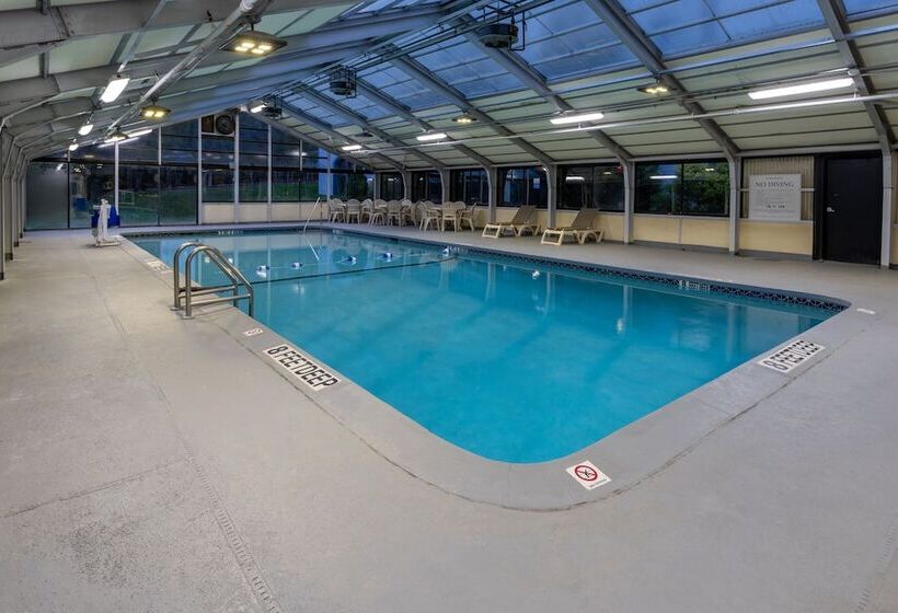 فندق Baymont By Wyndham White Plains  Elmsford