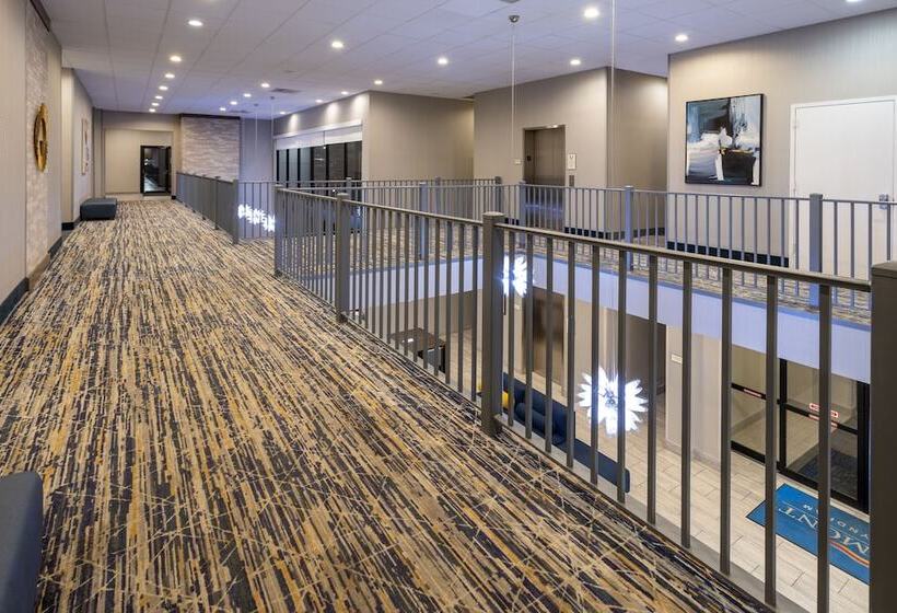 فندق Baymont By Wyndham White Plains  Elmsford