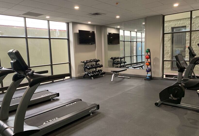 هتل Best Western Plus Clarks Summit Scranton