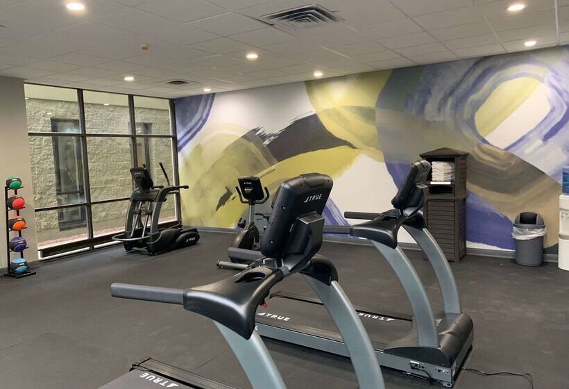 ホテル Best Western Plus Clarks Summit Scranton