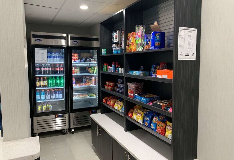 هتل Best Western Plus Clarks Summit Scranton