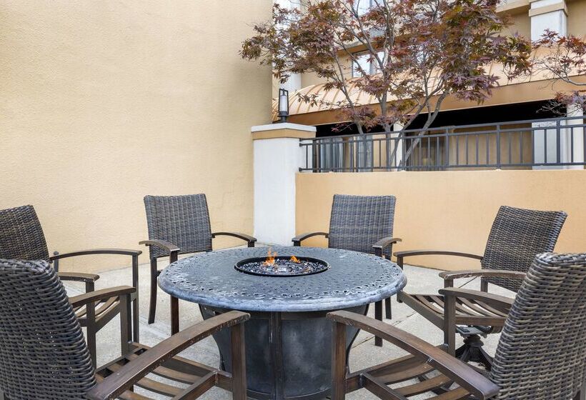 酒店 Best Western Plus The Charles