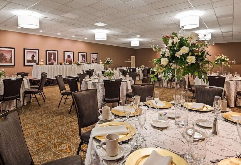 Best Western Premier The Central Hotel & Conference Center