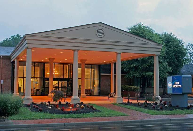 בית מלון כפרי Best Western Williamsburg Historic District