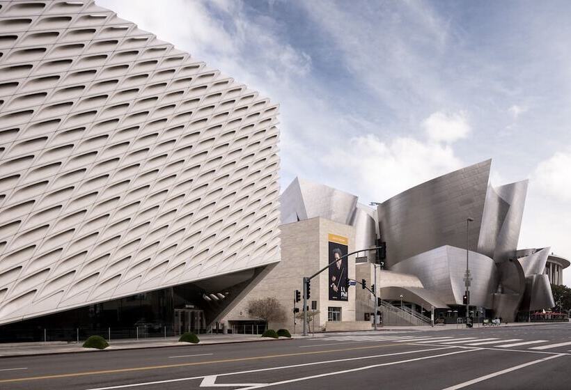 Отель Beverly Wilshire, A Four Seasons