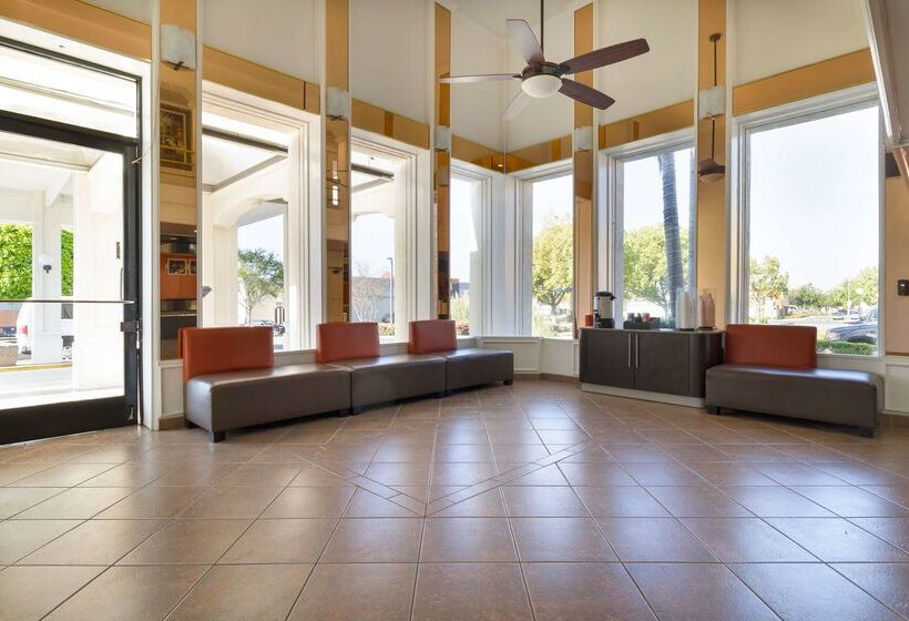 Motel 6 Claremont, Ca