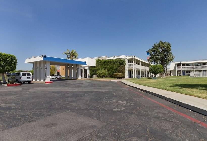 Motel 6 Claremont, Ca