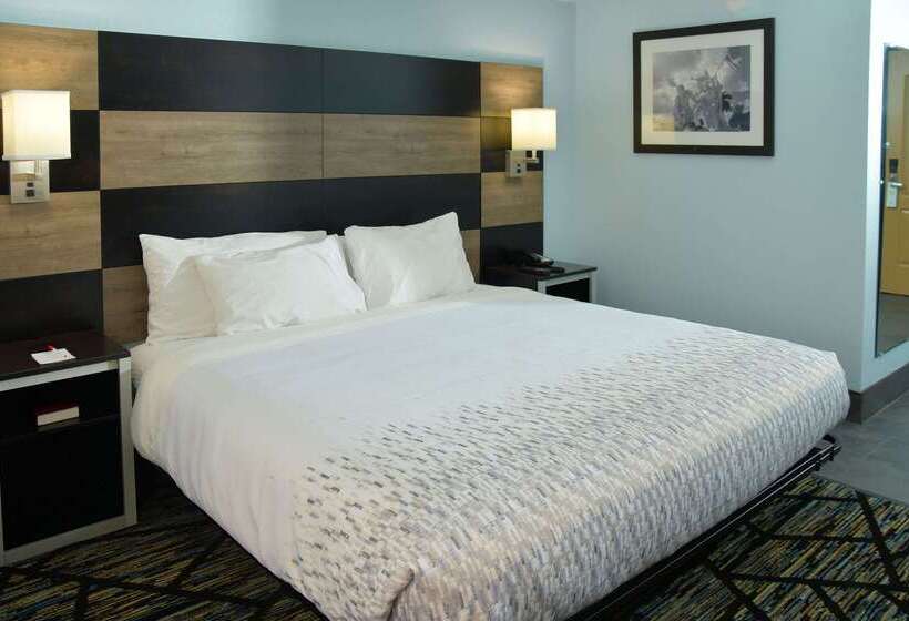 فندق Clarion Pointe Jacksonville Near Camp Lejeune